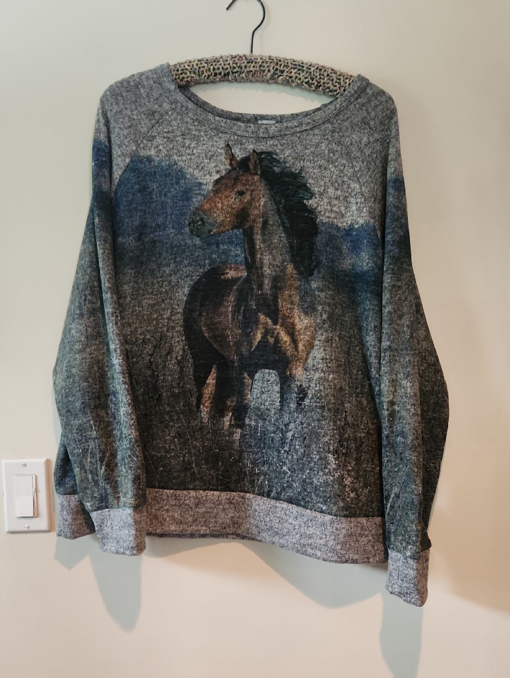 Gray Horse-Print Women's Sweatshirt